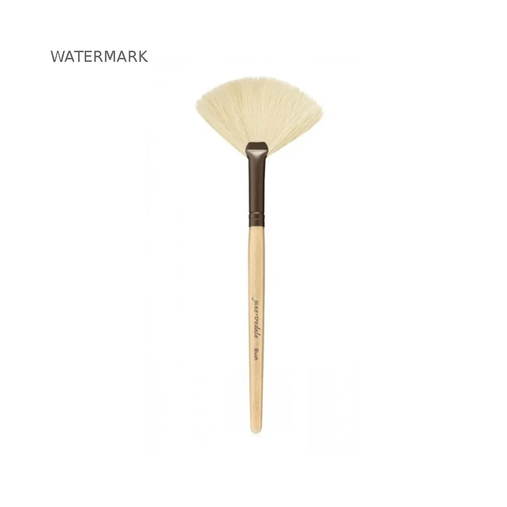 Pinceau Blush white fan Jane Iredale